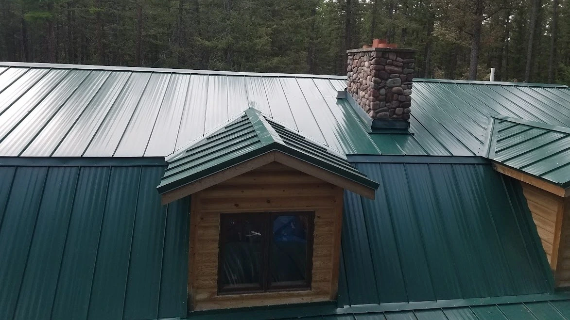 Green Standing seam Metal Roof by Titan MT